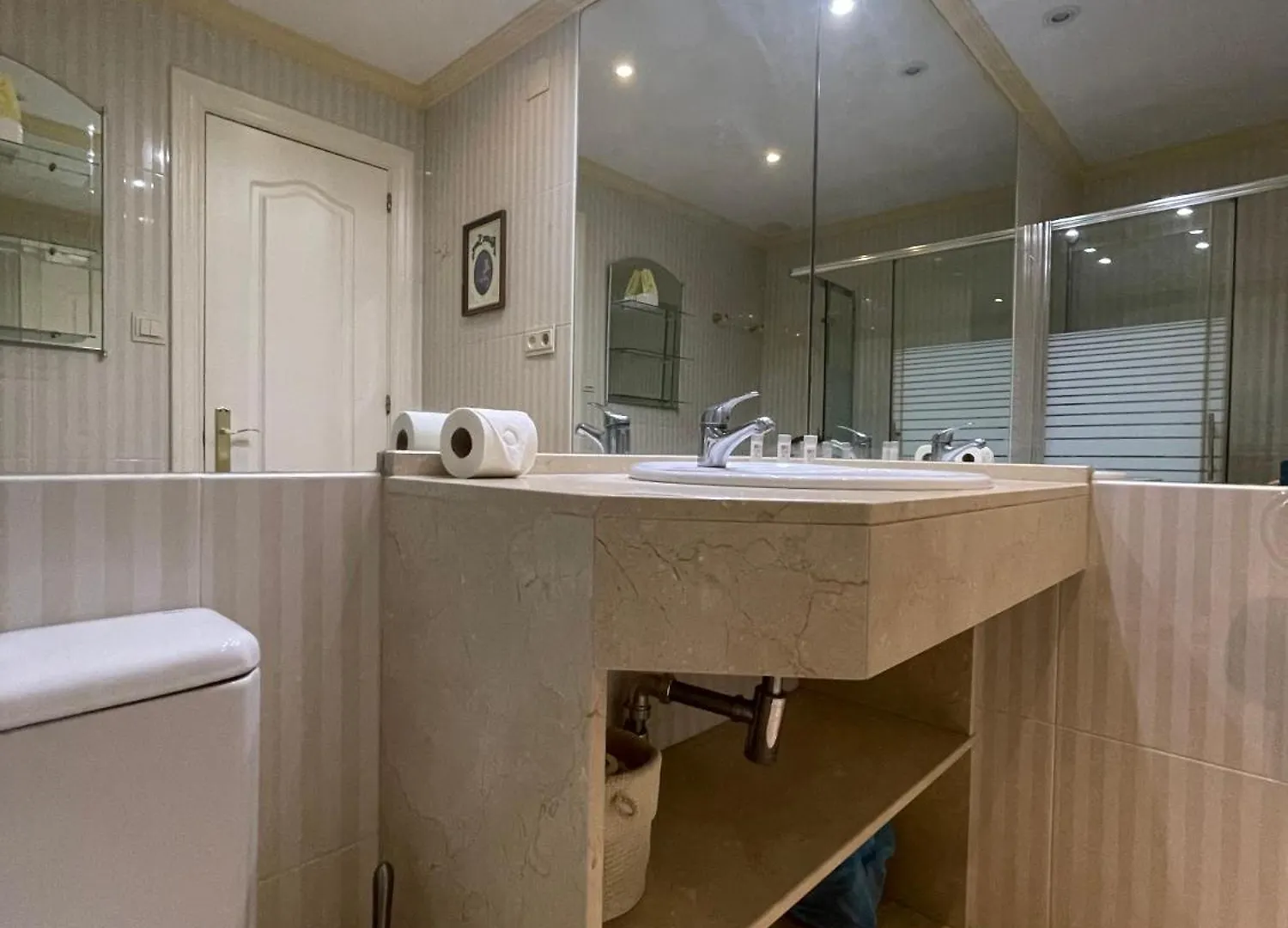 Appartamento Apartamento La Roca Rental, 2 Dormitorios Con Vistas Al Mar Torremolinos Spagna
